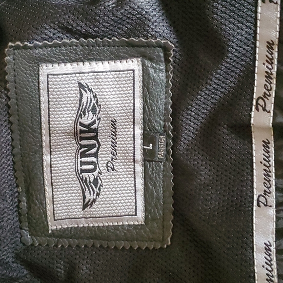 Like new- Unik Cafe racer style leather jacket sz 42 - Picture 6 of 11